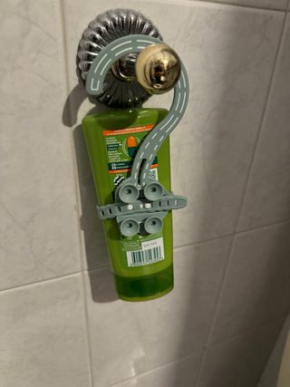 Porta flaconi per doccia