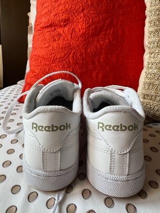Reebok C85
