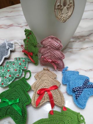 18 alberelli natalizi per appendere