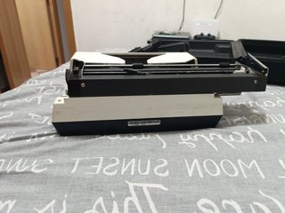 Maquina de escribir antigua