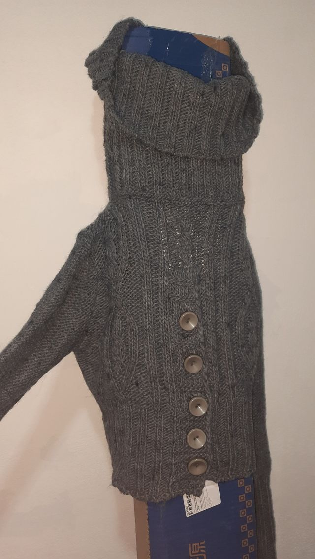 Maglioncino collo alto taglia S