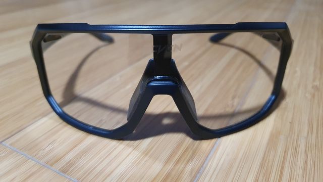 Occhiali sport ciclismo fotocromatici running