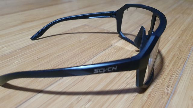 Occhiali sport ciclismo fotocromatici running