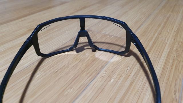 Occhiali sport ciclismo fotocromatici running