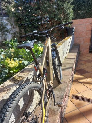 Bicicleta electrica doble suspension