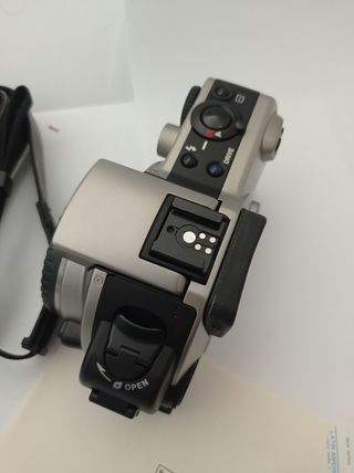 Canon EOS IX (vintage)