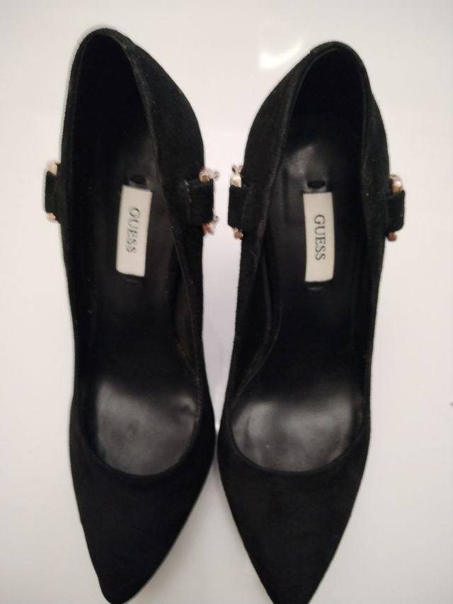 GUESS zapatos negros de tacón n°36/37