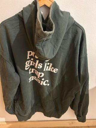 Sudadera Nude Project