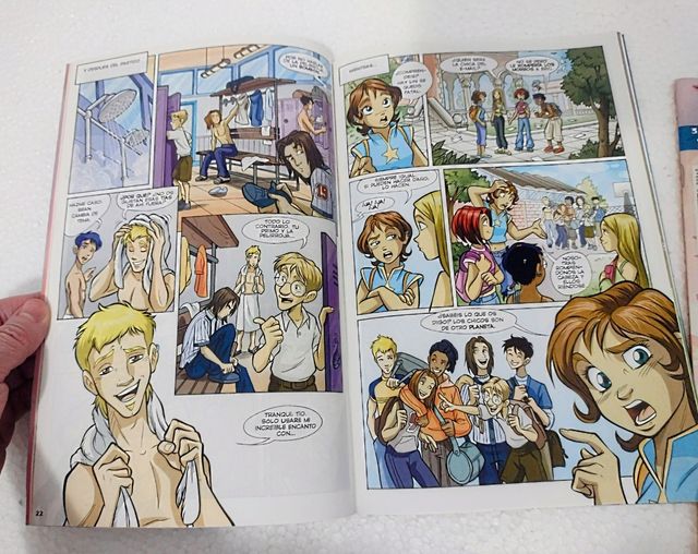 LOTE DE CÓMIC WITCH EDICIONES GAVIOTA