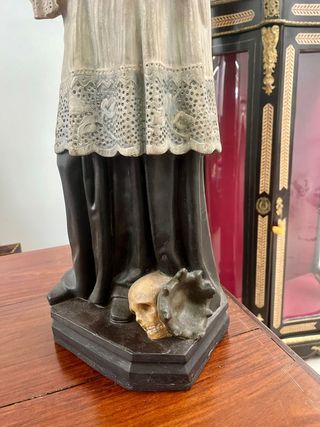 Escultura San Luis, en olot y firmada.