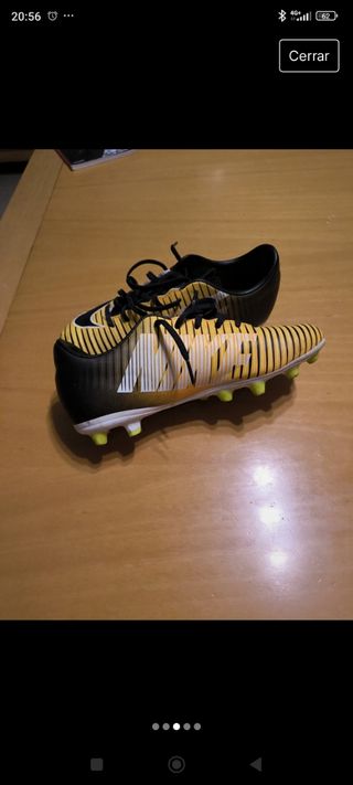 Botas de  futbol