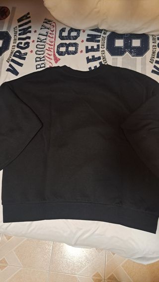 Sudadera Stranger Things