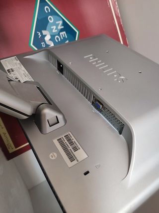 Monitor plano Philips