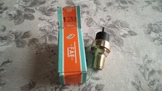 PIEZAS Y RECAMBIOS VARIOS DE CLASICOS FORD (5)