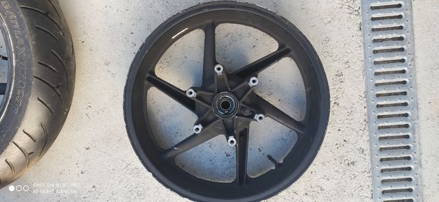 Llantas de moto,honda cbr f2