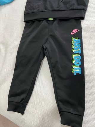Chandal bebes Nike 