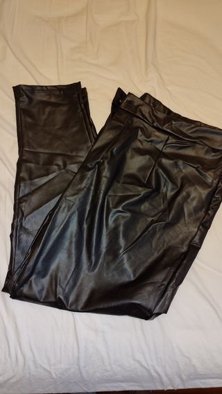Pantalones "cuero"