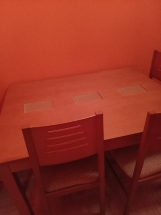 Mesa comedor y seis sillas