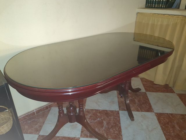 Mesa de salón comedor de interior PARA 6 SILLAS.