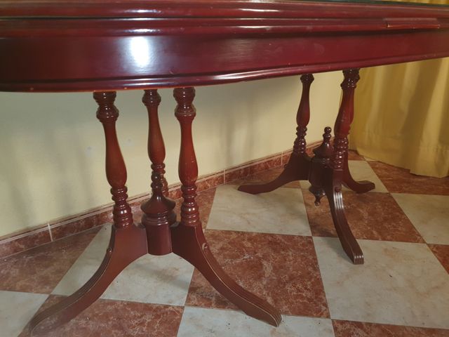 Mesa de salón comedor de interior PARA 6 SILLAS.