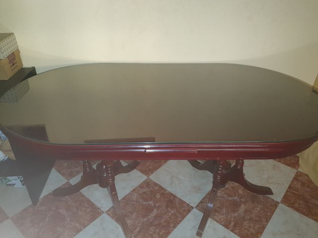 Mesa de salón comedor de interior PARA 6 SILLAS.