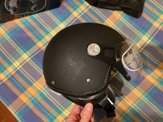 Casco jet