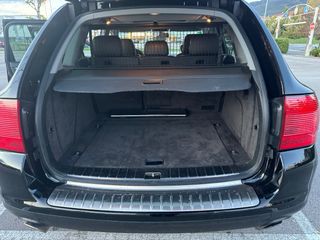 Porsche Cayenne 2004