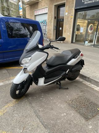 Yamaha Xmax 125 año 2011