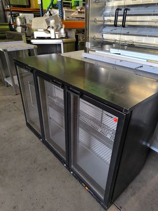 Expositor de bebidas refrigerada FAGOR