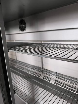 Expositor de bebidas refrigerada FAGOR