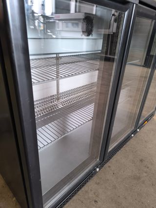 Expositor de bebidas refrigerada FAGOR