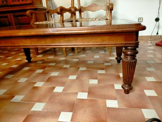MESA CENTRO BAJA MADERA Y CRISTAL