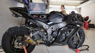 Kawasaki zx10r 2013 black edition