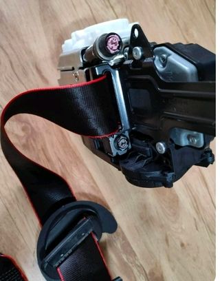 A3 Audi cinturones delanteros 2024