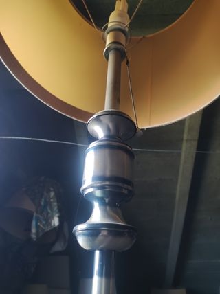 Lampara de pie