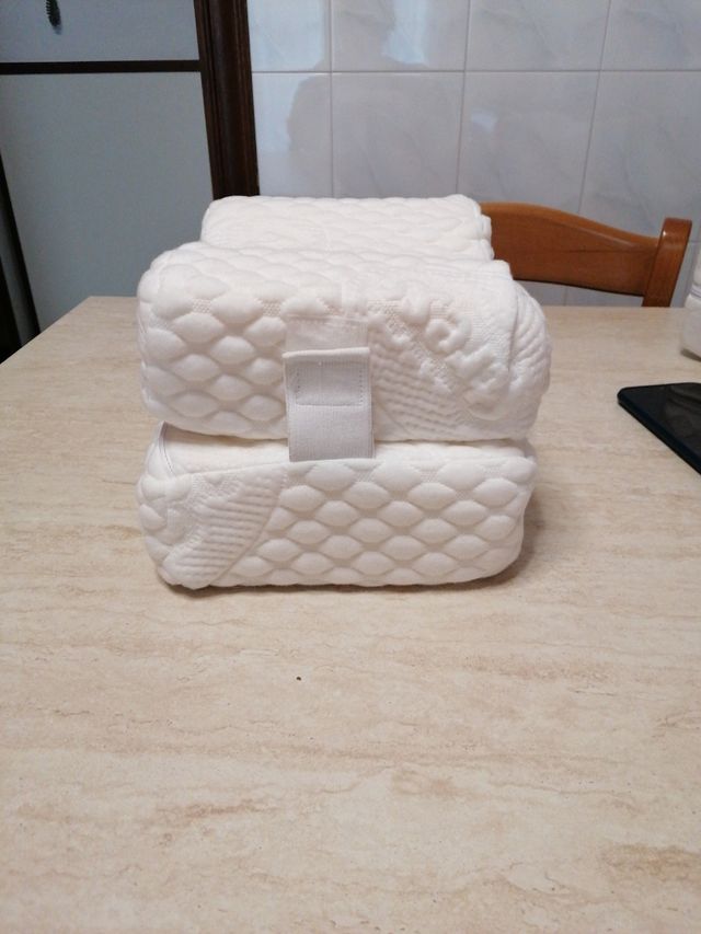 Cuscino doppio ergonomico