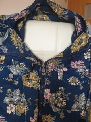 Gabardina vaquera Seminueva