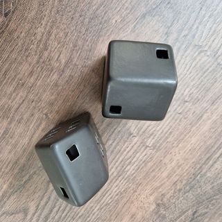 2 case portacandele nere