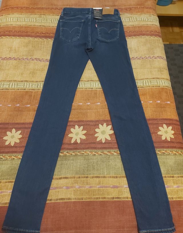 Levi's jeans 711 mujer