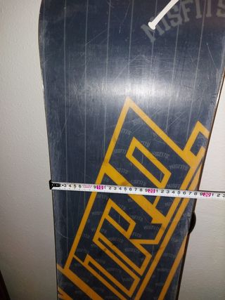 Tabla snow Nitro y fijaciones