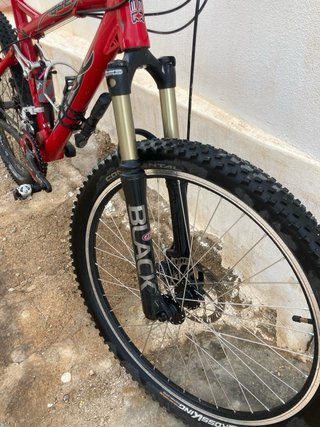 Mtb doble suspension 26”