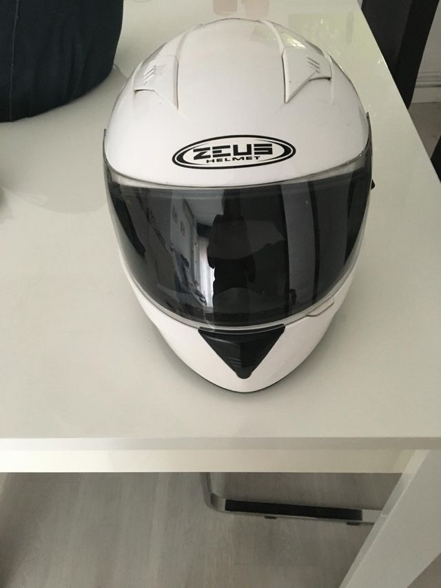 Casco moto Zeus