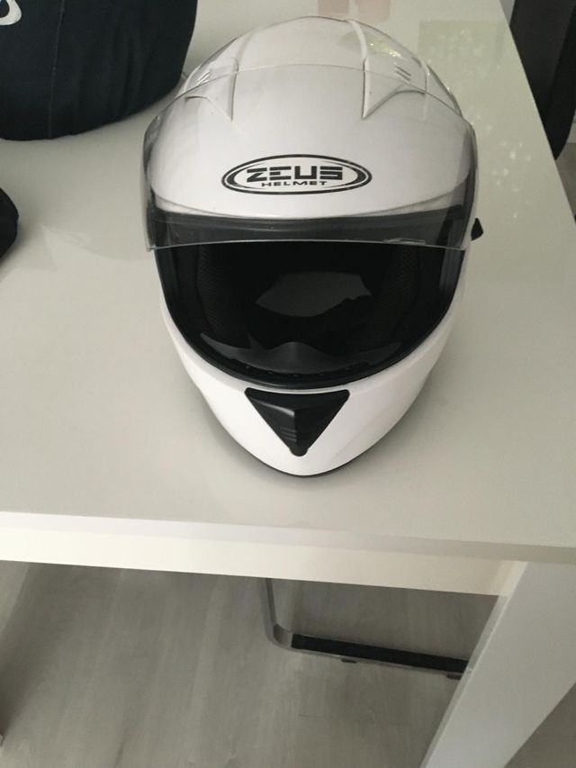 Casco moto Zeus
