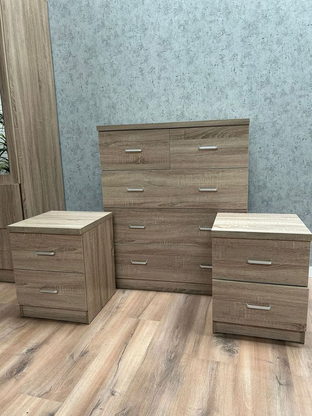 Pacchetto camera da letto! Comò + 2 comodini