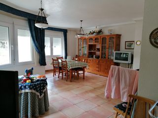 CHALET A LA VENTA EN YECLA