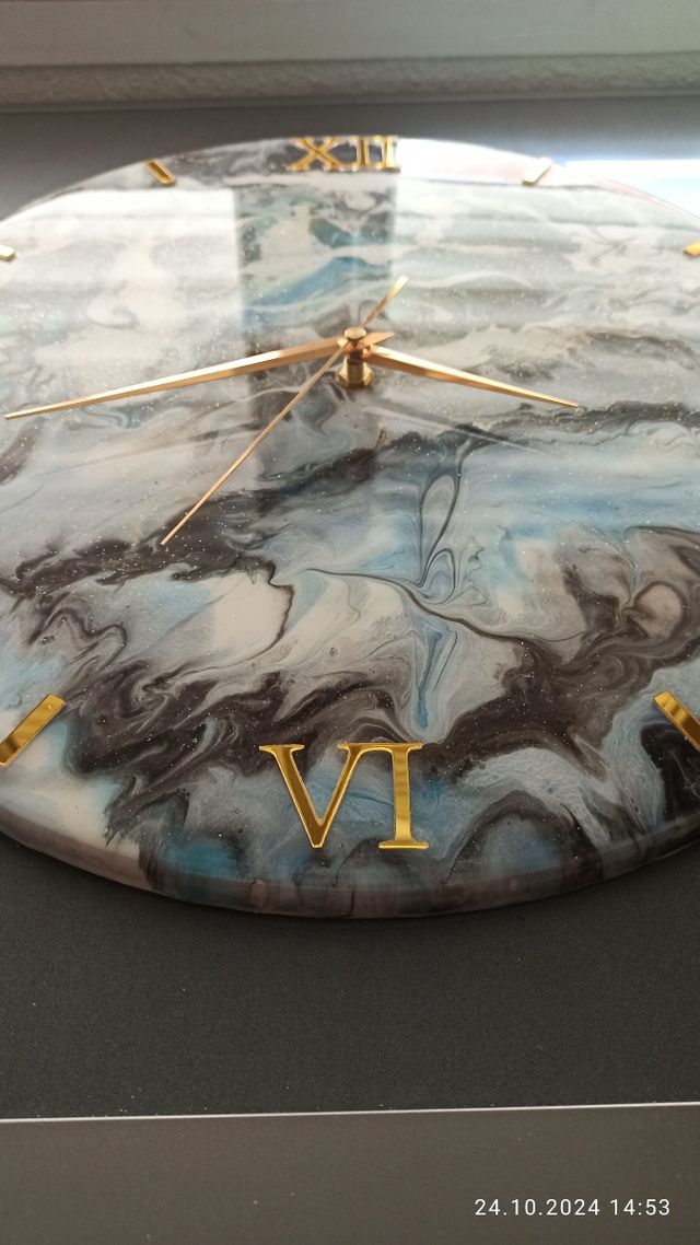 Nuevo reloj de pared