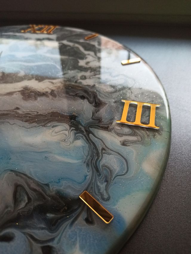 Nuevo reloj de pared