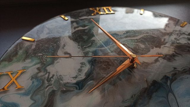 Nuevo reloj de pared