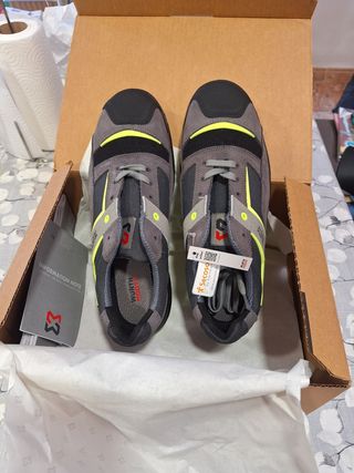 Zapatos seguridad WURTH valor(139€)aquí 80€