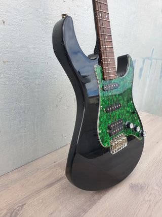 Yamaha Pacifica